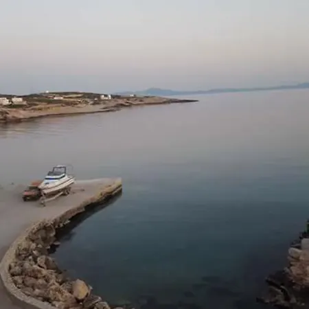 乡村民宿 Astrofegia 佐努萨岛