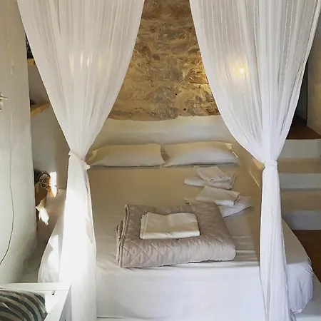 乡村民宿 Astrofegia 佐努萨岛